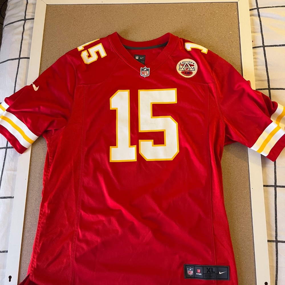 Official NFL Nike KC Chiefs Patrick Mahomes Jersey - XL